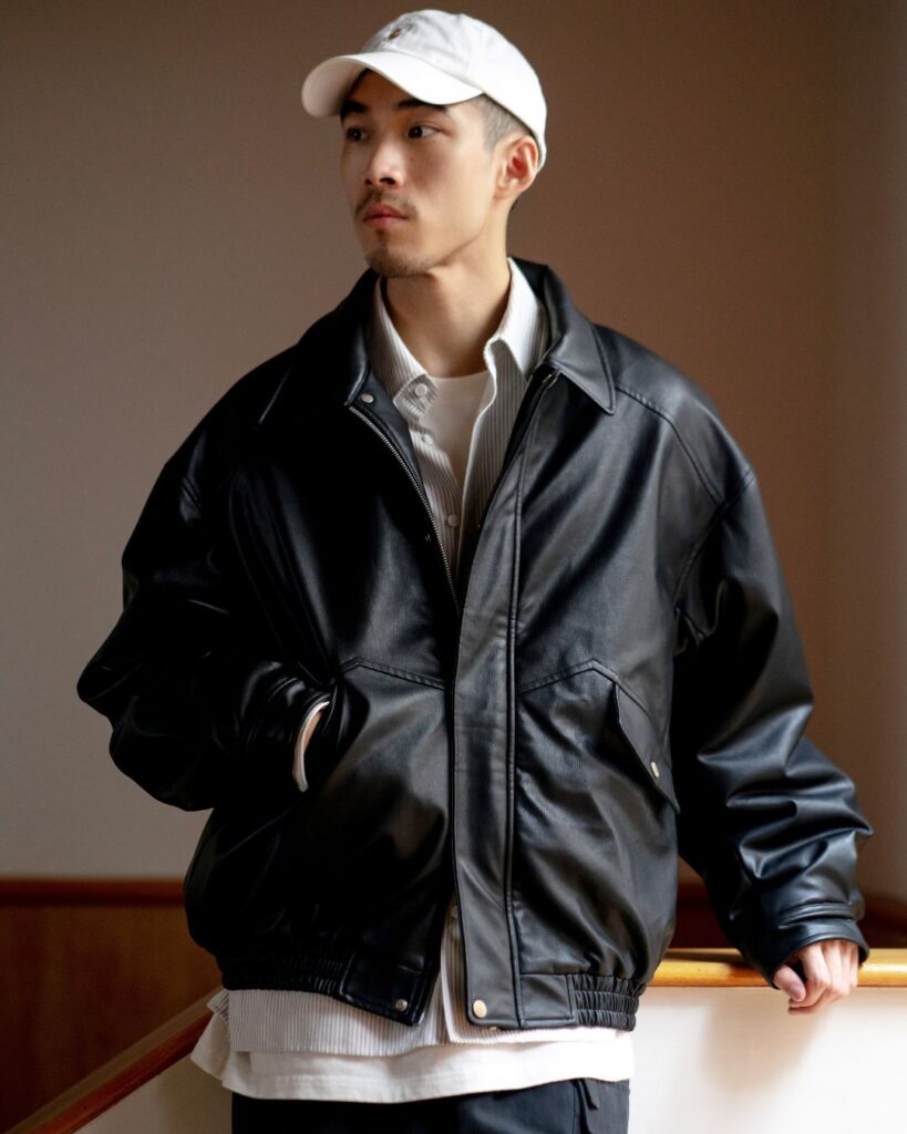 スマートカジュアルに合うフェイクレザー中綿ジャケット
